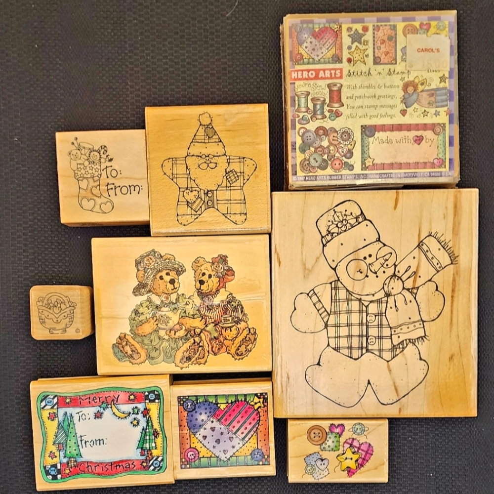 Stitched bears, snowmen, and hearts are made by rubber stamps.